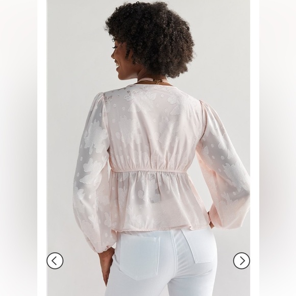 Francesca’s Christina Jacquard Tie Front Blouse - Picture 4 of 13